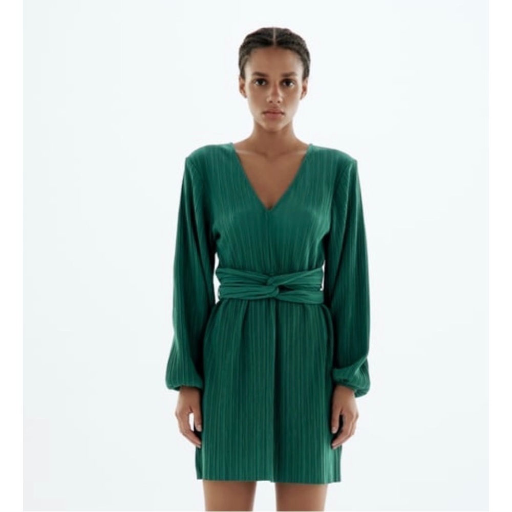 Zara Emerald Green V-Neck Long Sleeve Mini Dress with Waist Knot